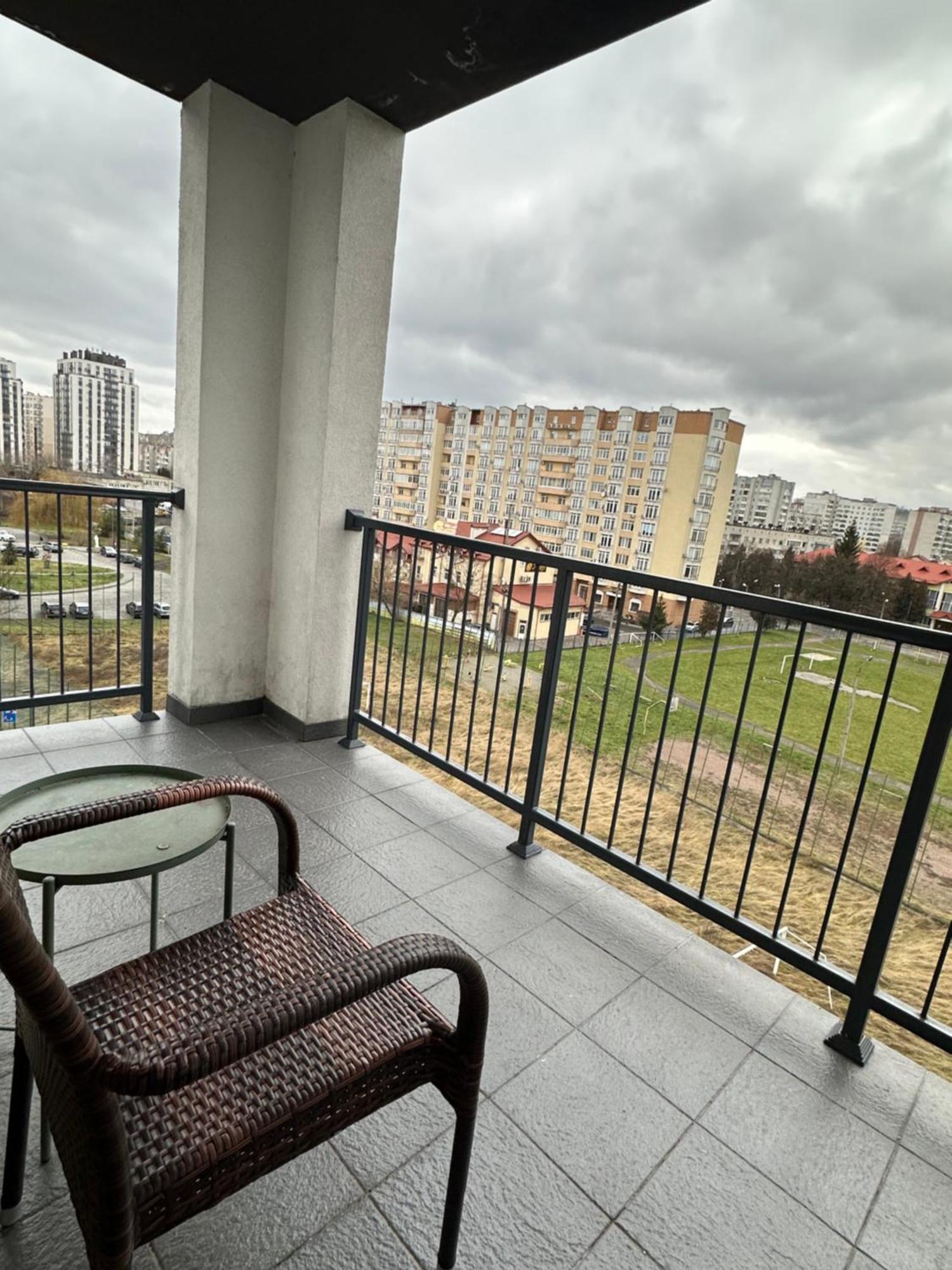 Апартаменты Avalon On Lypynskogo Street Львов Экстерьер фото